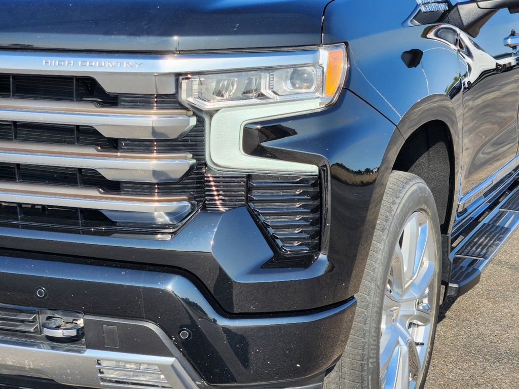 2022 Chevrolet Silverado 1500 High Country 7