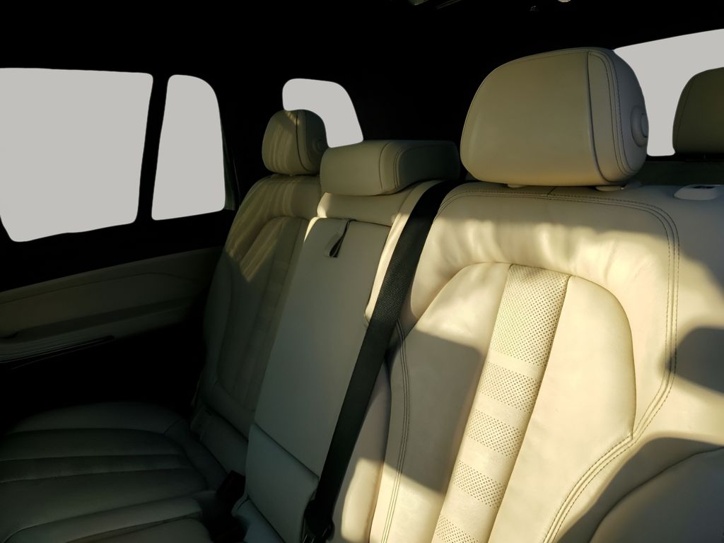 Used Car 2021 Bmw X7  Xdrive40i For Sale Under $40,000 In Austin, Texas