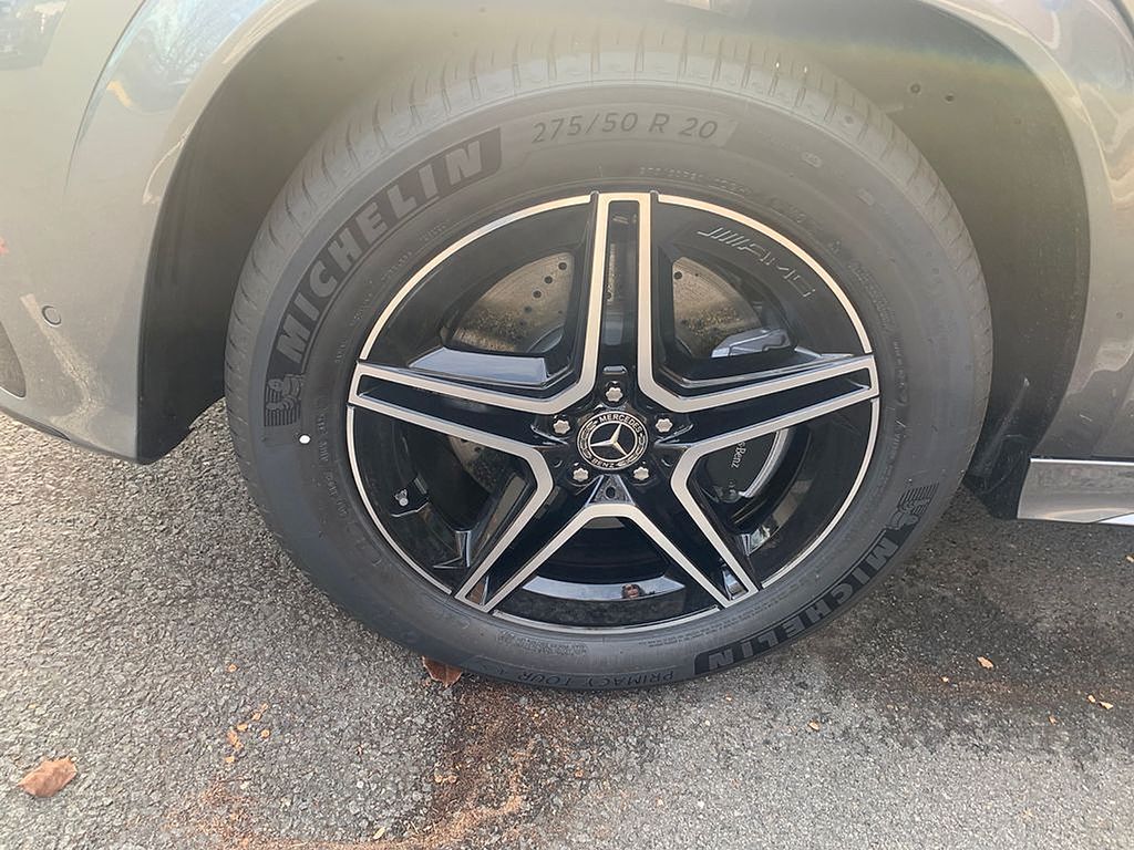 Thumbnail: 2026 Mercedes-Benz GLE - 6