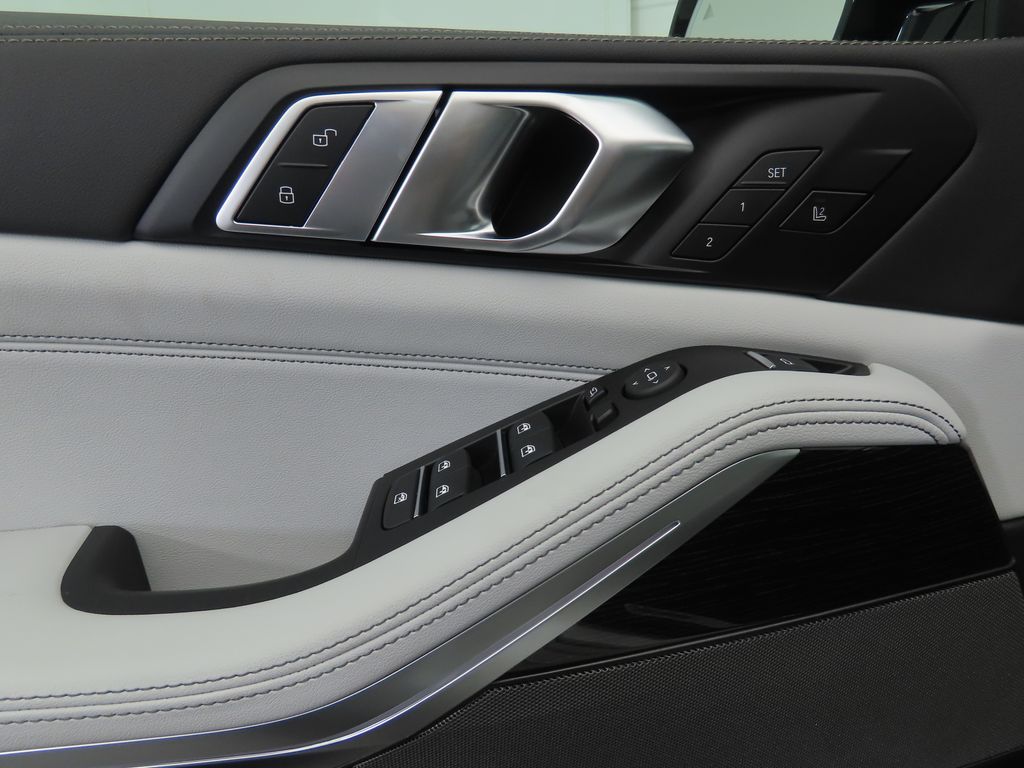 Thumbnail: 2026 BMW X5 - 24