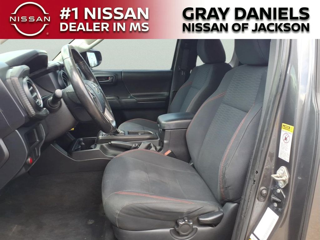 Used 2016 Toyota Tacoma Truck