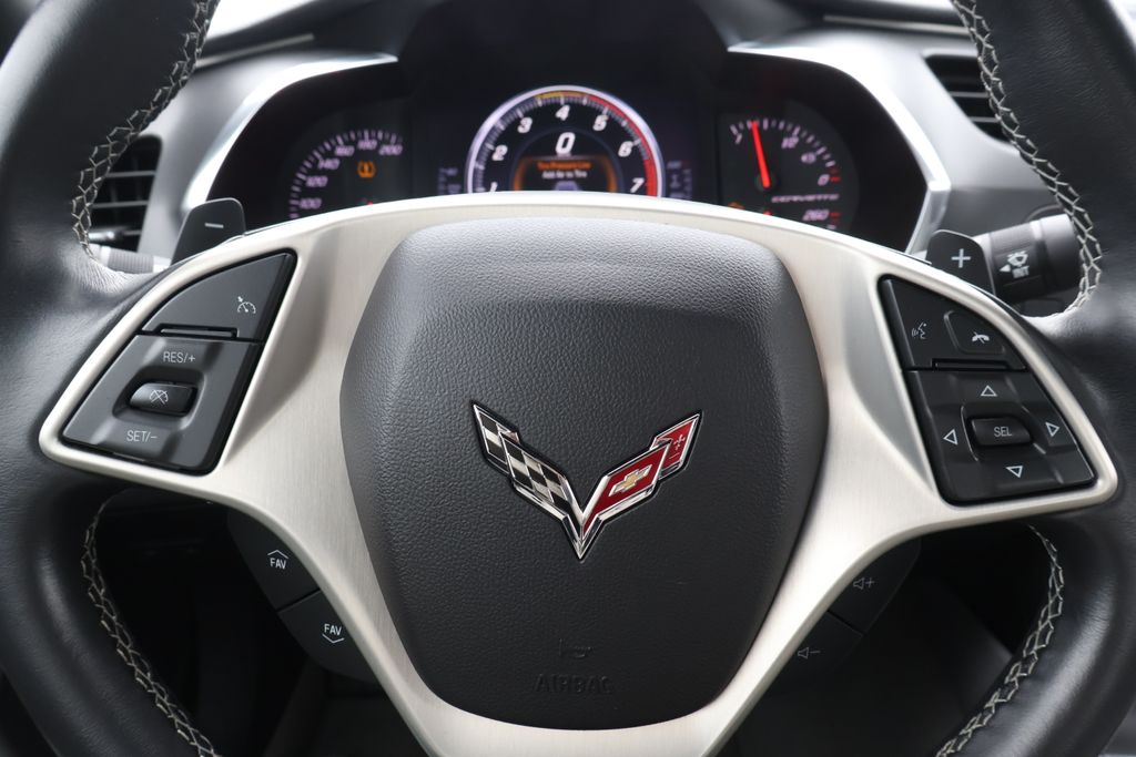 Thumbnail: 2014 Chevrolet Corvette - 16
