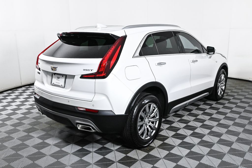 2022 Cadillac XT4 Premium Luxury 6