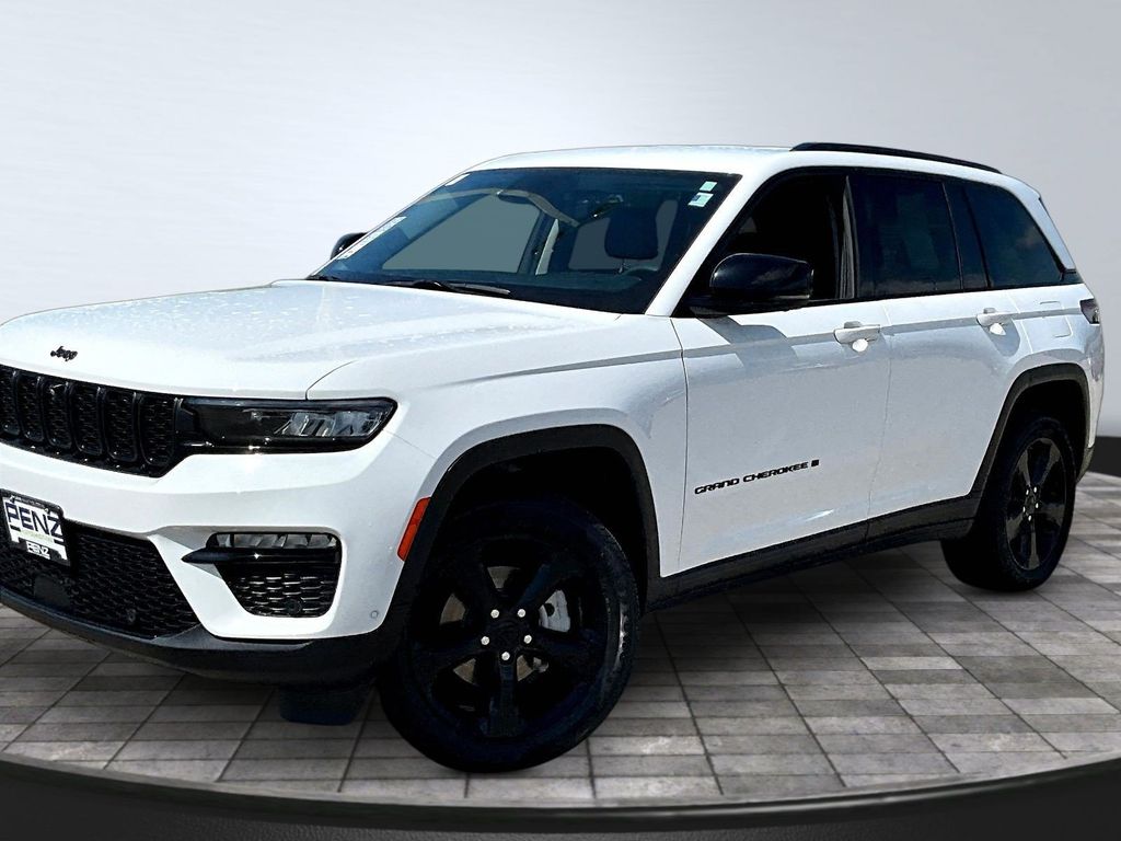 Bright White Clearcoat 2023 Jeep Grand Cherokee SUV / Crossover Four-Wheel Drive 8-Speed Automatic