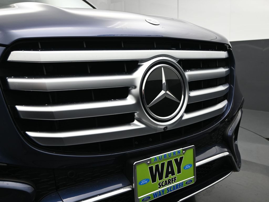 2025 Mercedes-Benz GLS 450 4MATIC