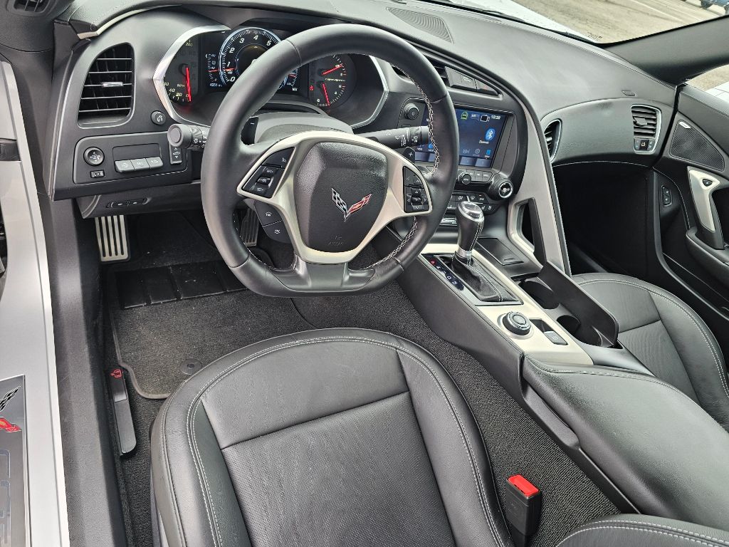 2016 Chevrolet Corvette Stingray 16