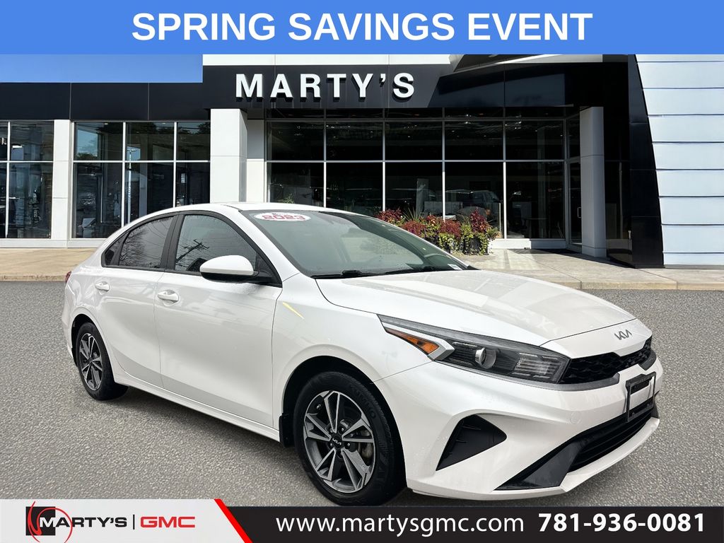 Snow White Pearl 2023 Kia Forte LXS FWD Sedan Front-Wheel Drive Continuously Variable Transmission