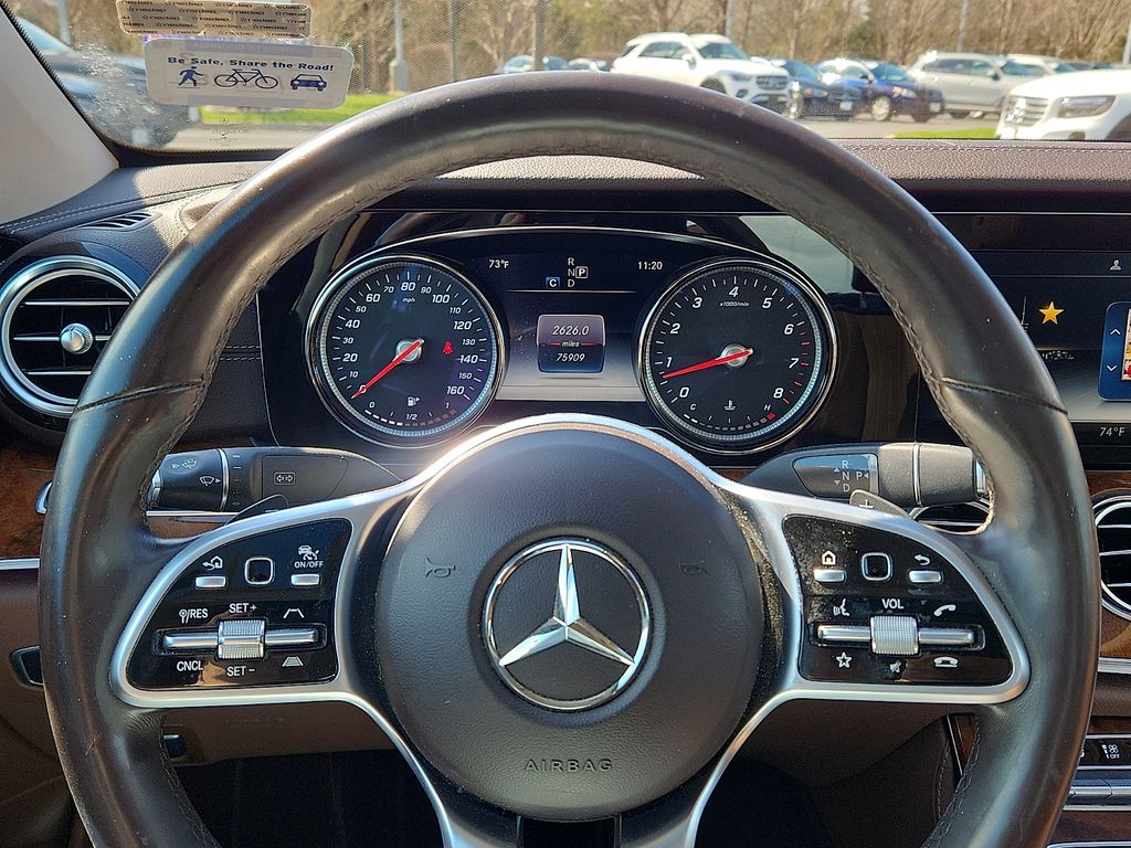 Thumbnail: 2019 Mercedes-Benz E-Class - 19