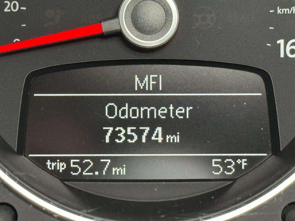 Used 2012 Black Uni Volkswagen 2.0 TSi image 22