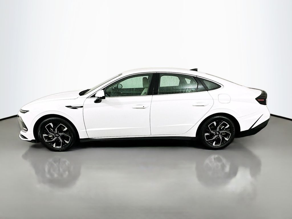 Thumbnail: 2024 Hyundai Sonata - 8