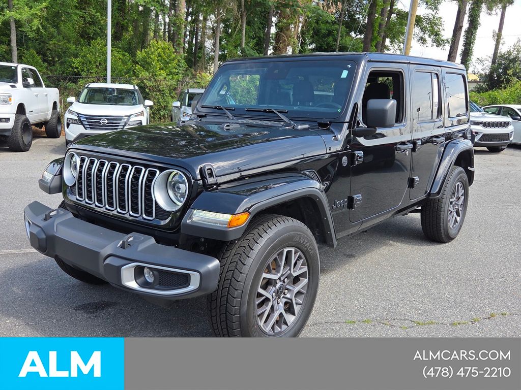 Used 2025 Black Jeep Sahara image 4