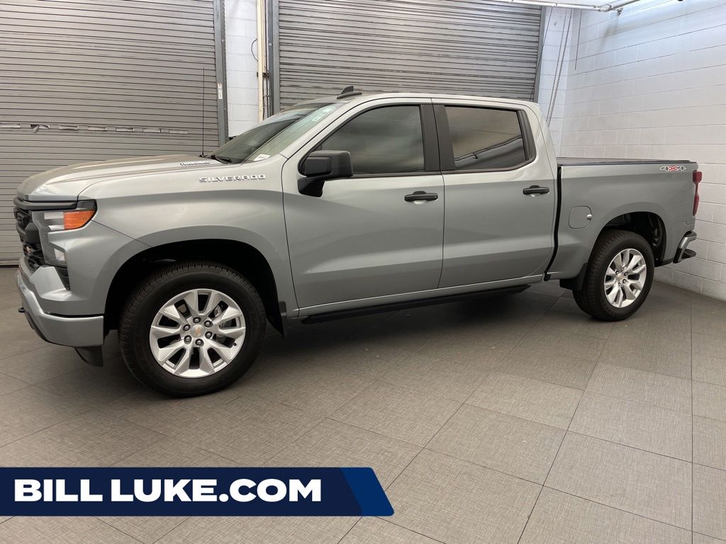 Sterling Gray Metallic 2026 Chevrolet Silverado 1500 Pickup Truck Four-Wheel Drive 8-Speed Automatic