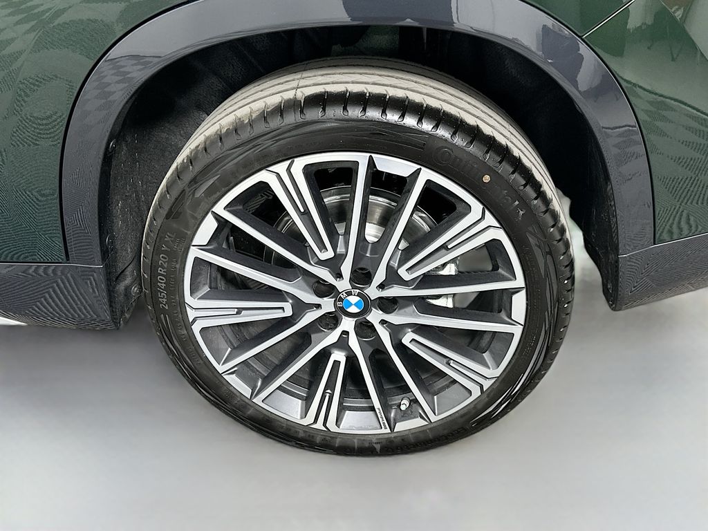 Thumbnail: 2025 BMW X1 - 23