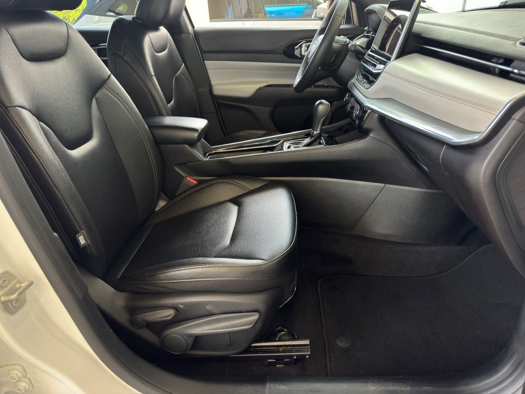 2024 Jeep Compass Limited White at DeMontrond Auto Country