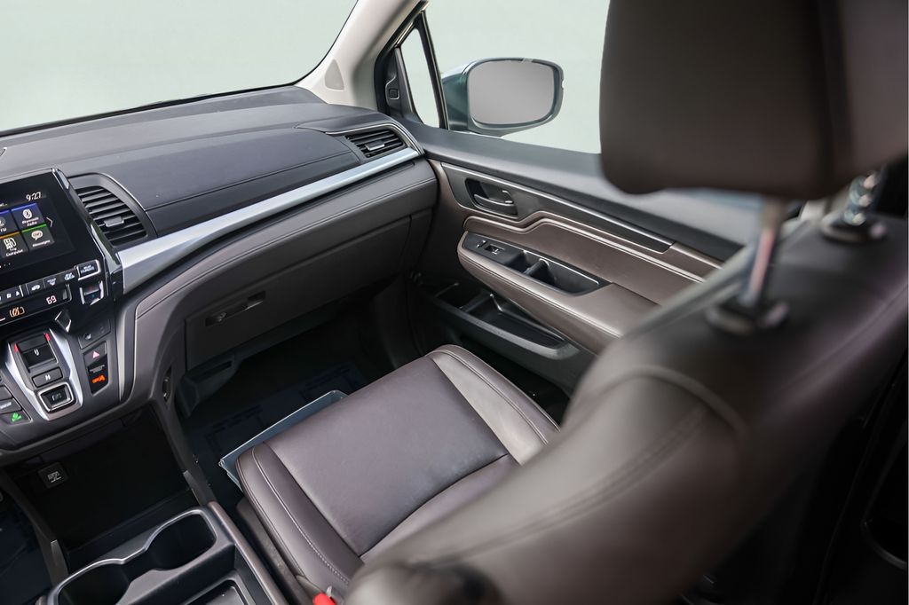 Used Car 2019 Honda Odyssey  Ex-l For Sale Under $20,000 In Austin, Texas