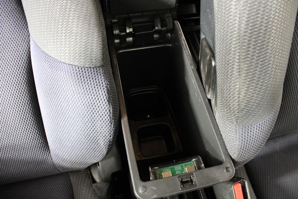 Used 2013 Honda Fit for sale in 