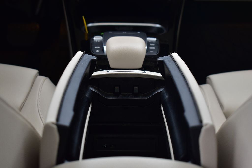 Thumbnail: 2023 Mercedes-Benz CLA - 23