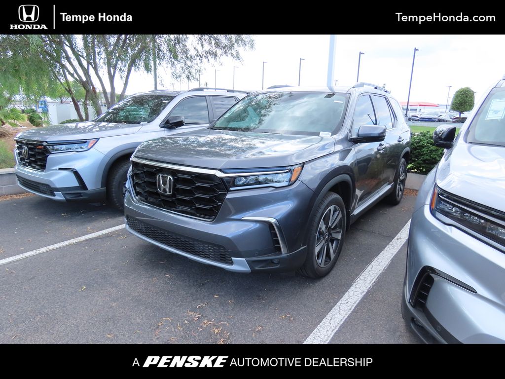 2025 Honda Pilot Touring -
                  Tempe, AZ
