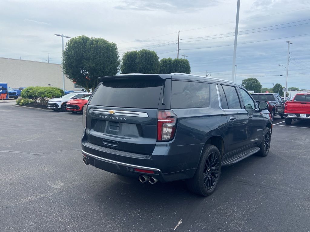Thumbnail: 2021 Chevrolet Suburban - 5
