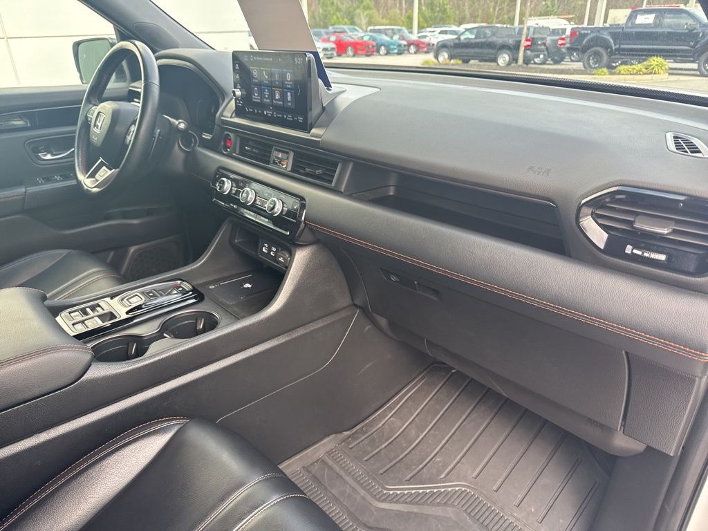 2023 Honda Pilot AWD TrailSport
