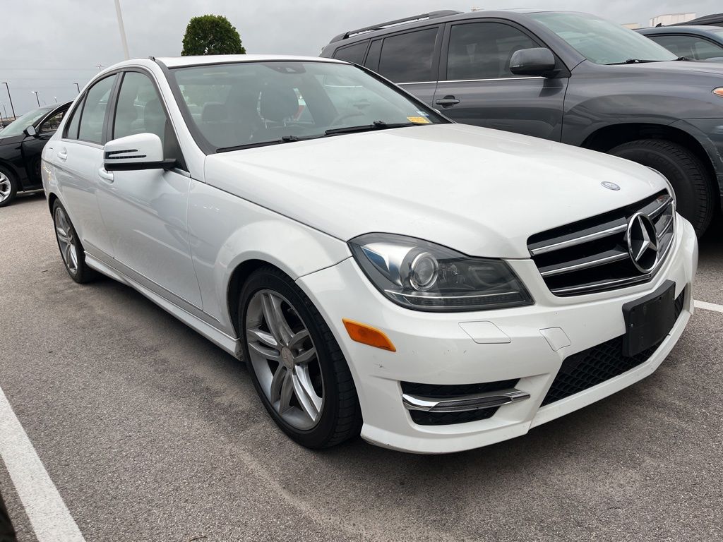 Thumbnail: 2013 Mercedes-Benz C-Class - 2