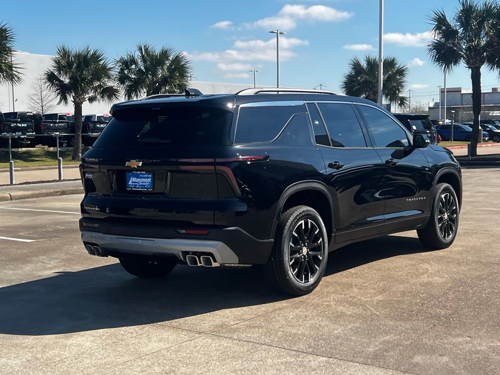 2026 Chevrolet Traverse LT - 8