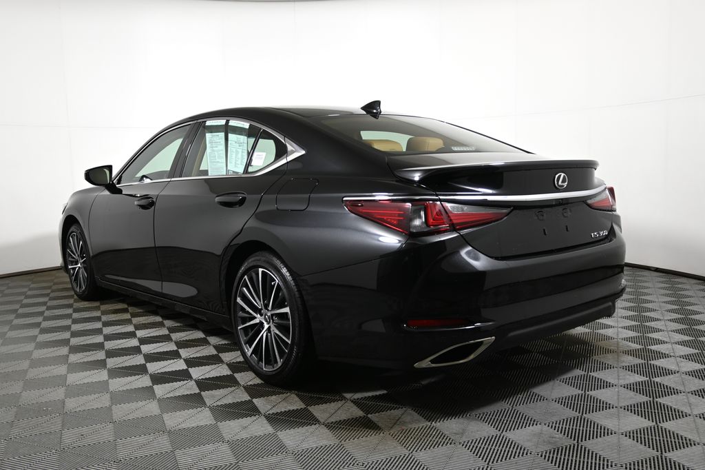 Thumbnail: 2025 Lexus ES - 5