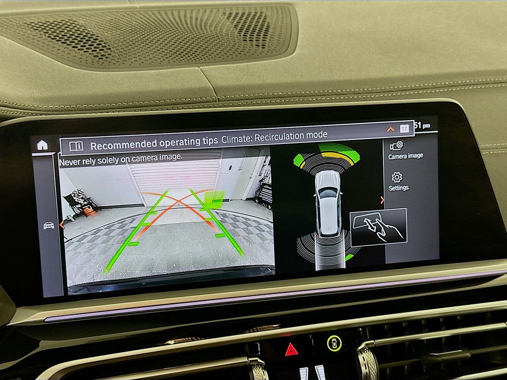 2022 BMW X7 xDrive40i 14