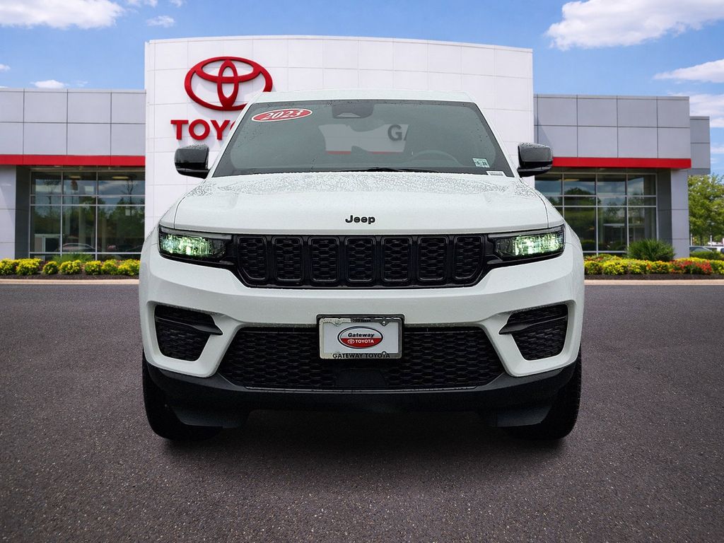 Thumbnail: 2023 Jeep Grand Cherokee - 2