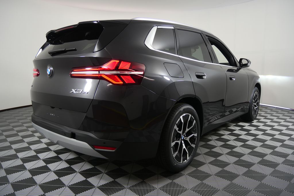 Thumbnail: 2025 BMW X3 - 3
