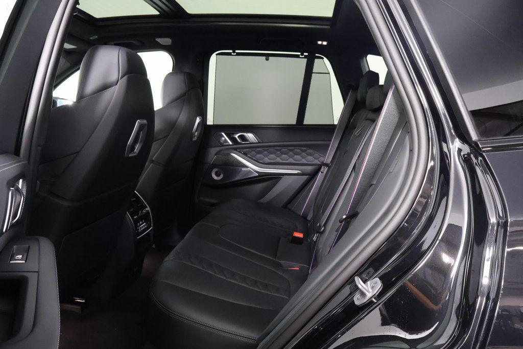 Thumbnail: 2026 BMW X5 - 6