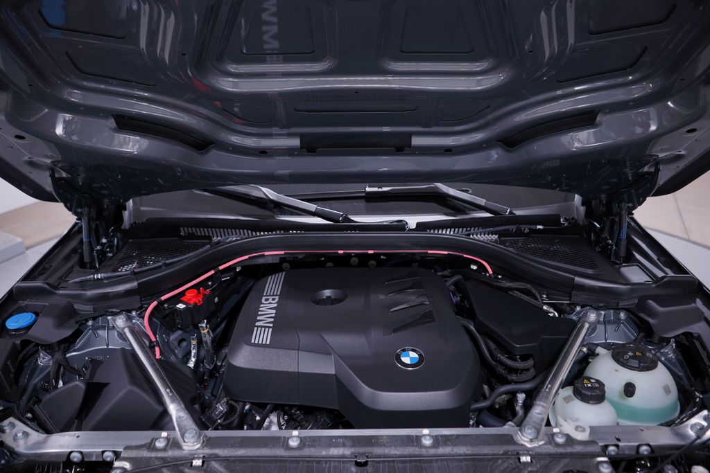 Thumbnail: 2026 BMW X3 - 14