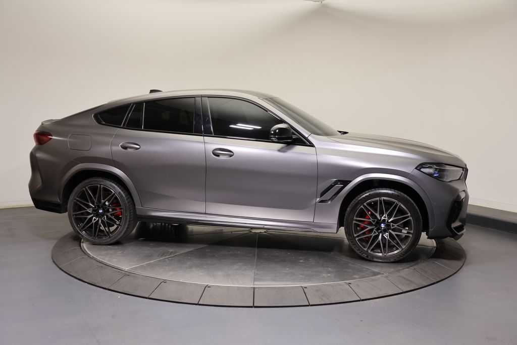 Thumbnail: 2022 BMW X6 - 6