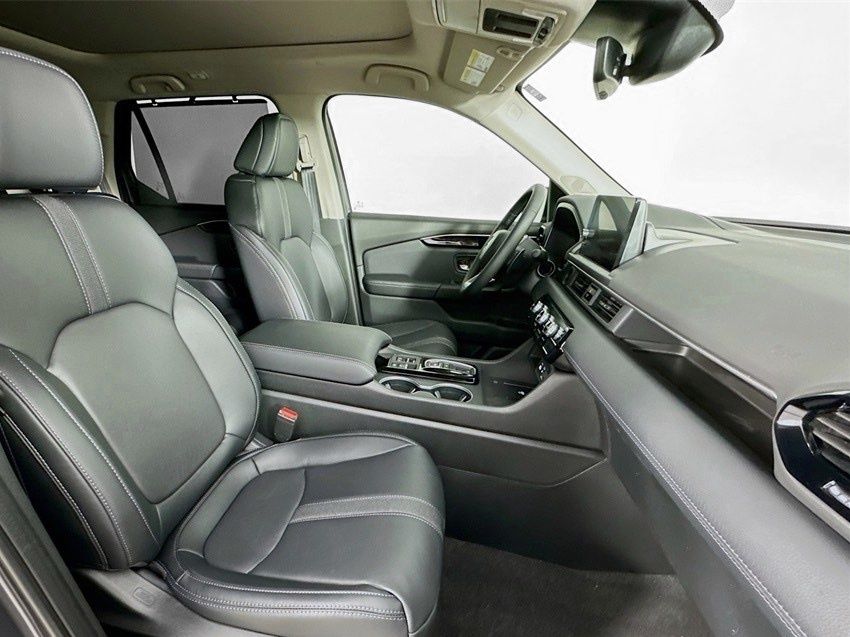 Used Car 2025 Honda Pilot  Touring For Sale In Austin, Texas