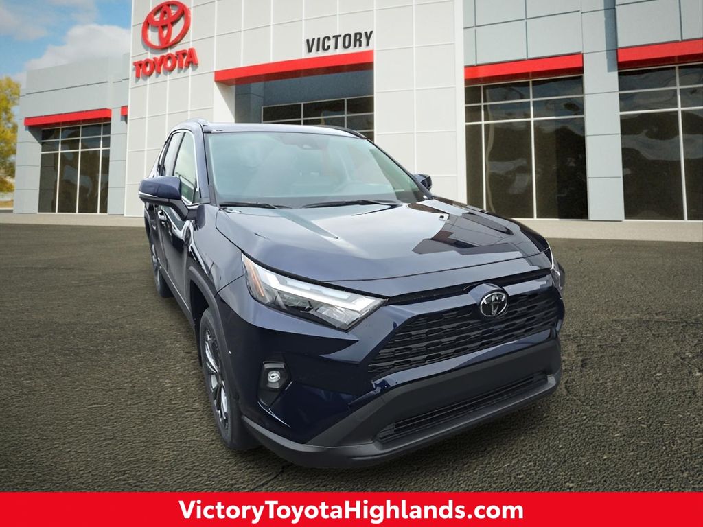 2025 Toyota RAV4 Hybrid XLE Premium AWD