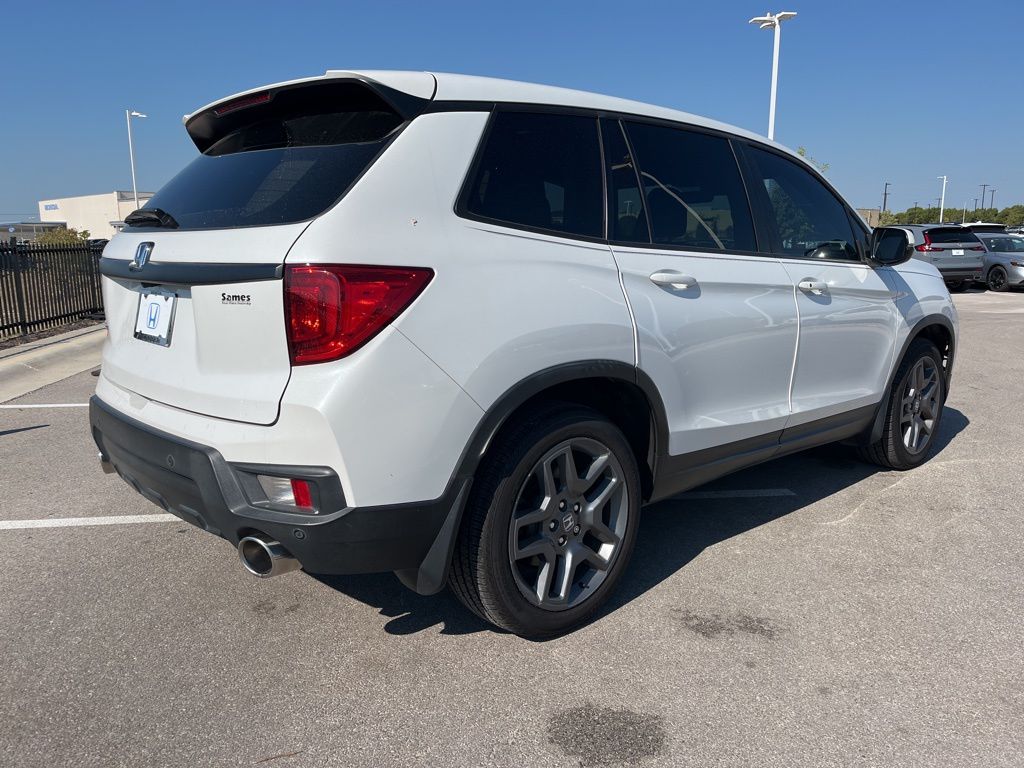Thumbnail: 2022 Honda Passport - 3