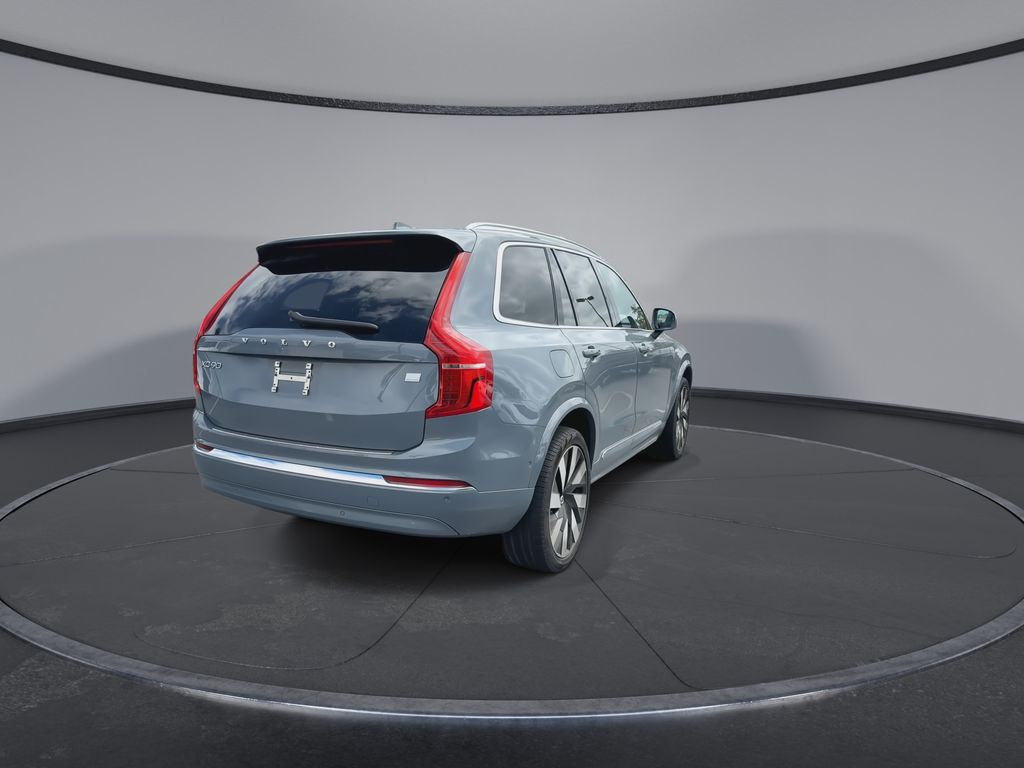 Thumbnail: 2023 Volvo XC90 - 8