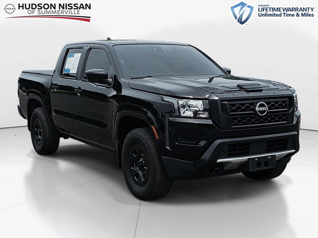 2022 Nissan Frontier S Crew Cab 4WD