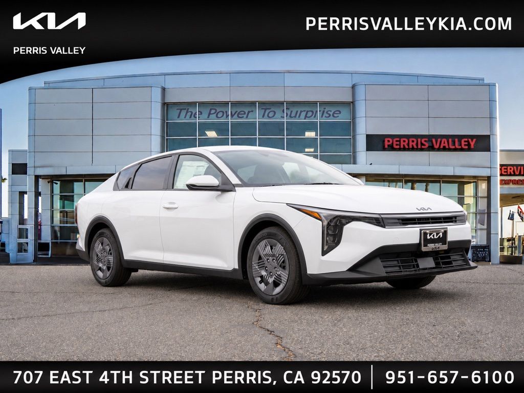 2026 Kia K4 LX
