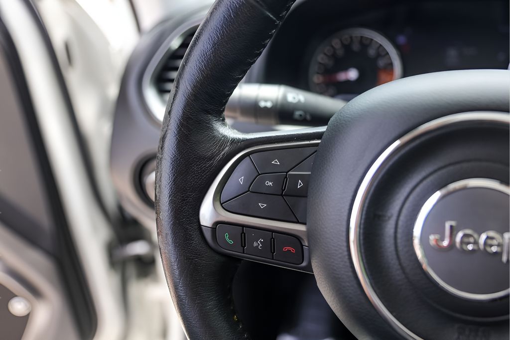Used Car 2018 Jeep Renegade  Limited For Sale Under $20,000 In Austin, Texas