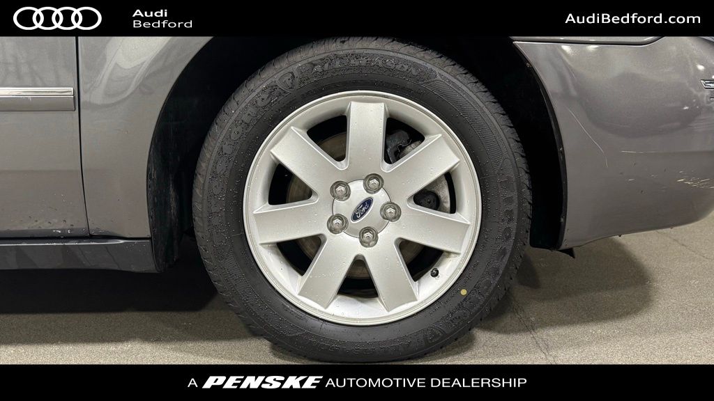 2006 Ford Five Hundred SEL 9