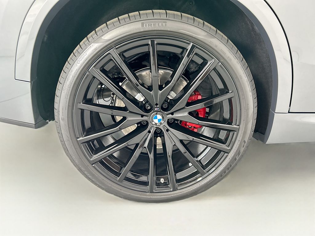 Thumbnail: 2026 BMW X5 - 32