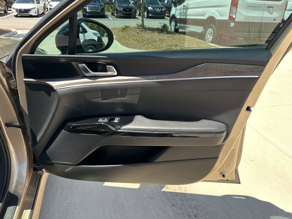 2021 Crystal Beige Kia K5 EX FWD Sedan