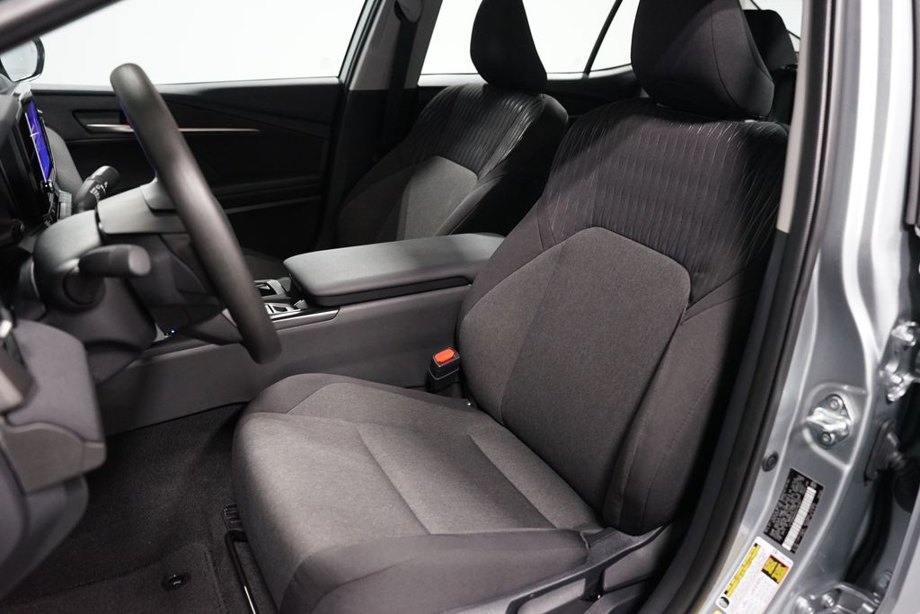 Thumbnail: 2025 Toyota Camry - 27