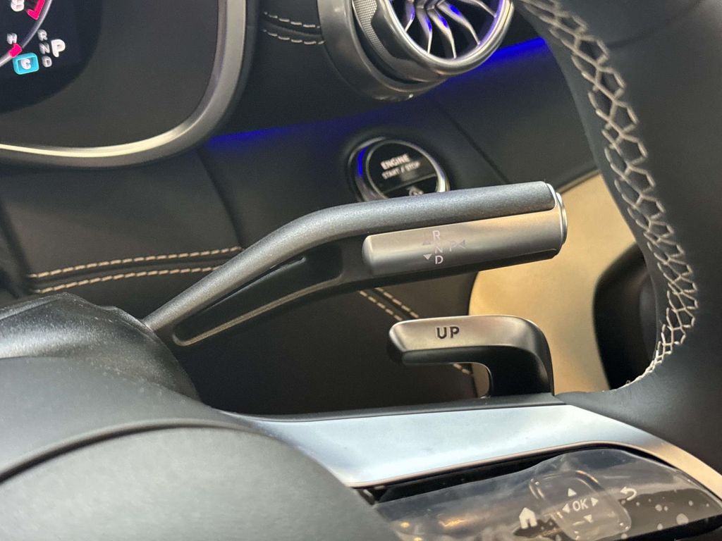 Thumbnail: 2025 Mercedes-Benz SL-Class - 19