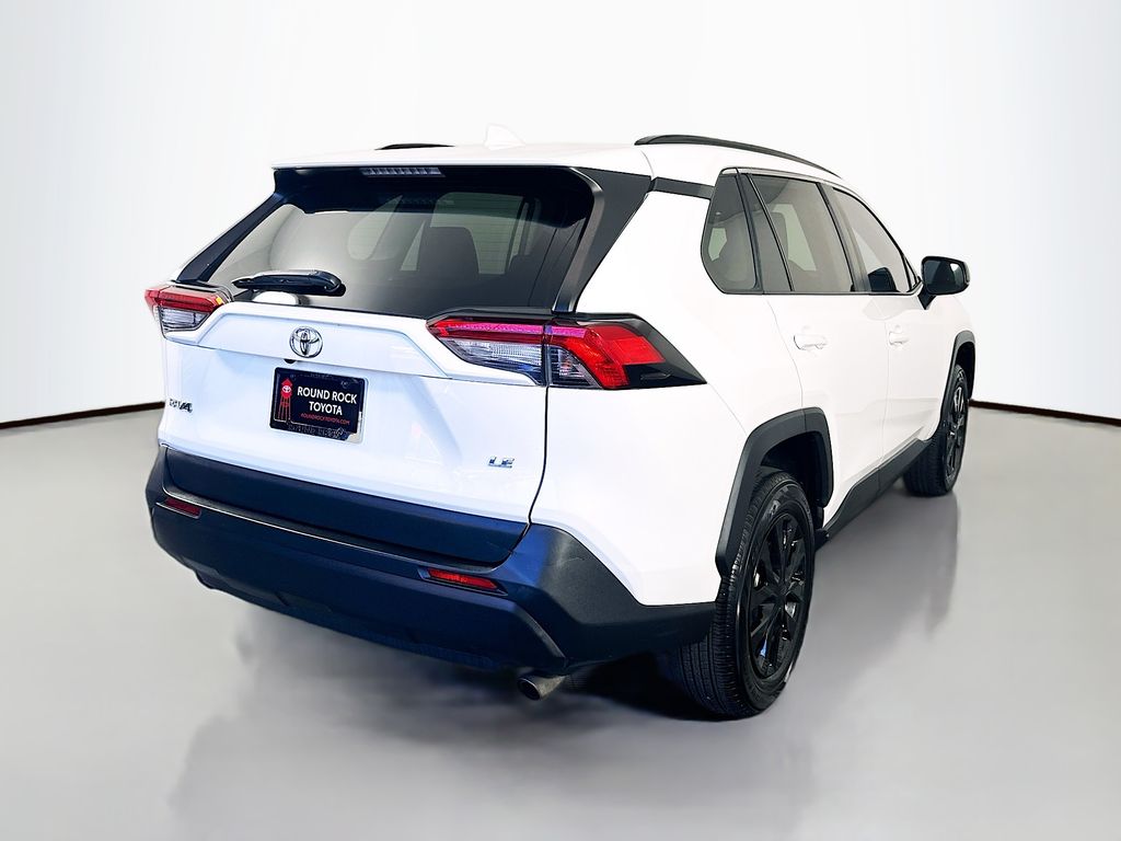 Thumbnail: 2019 Toyota RAV4 - 5