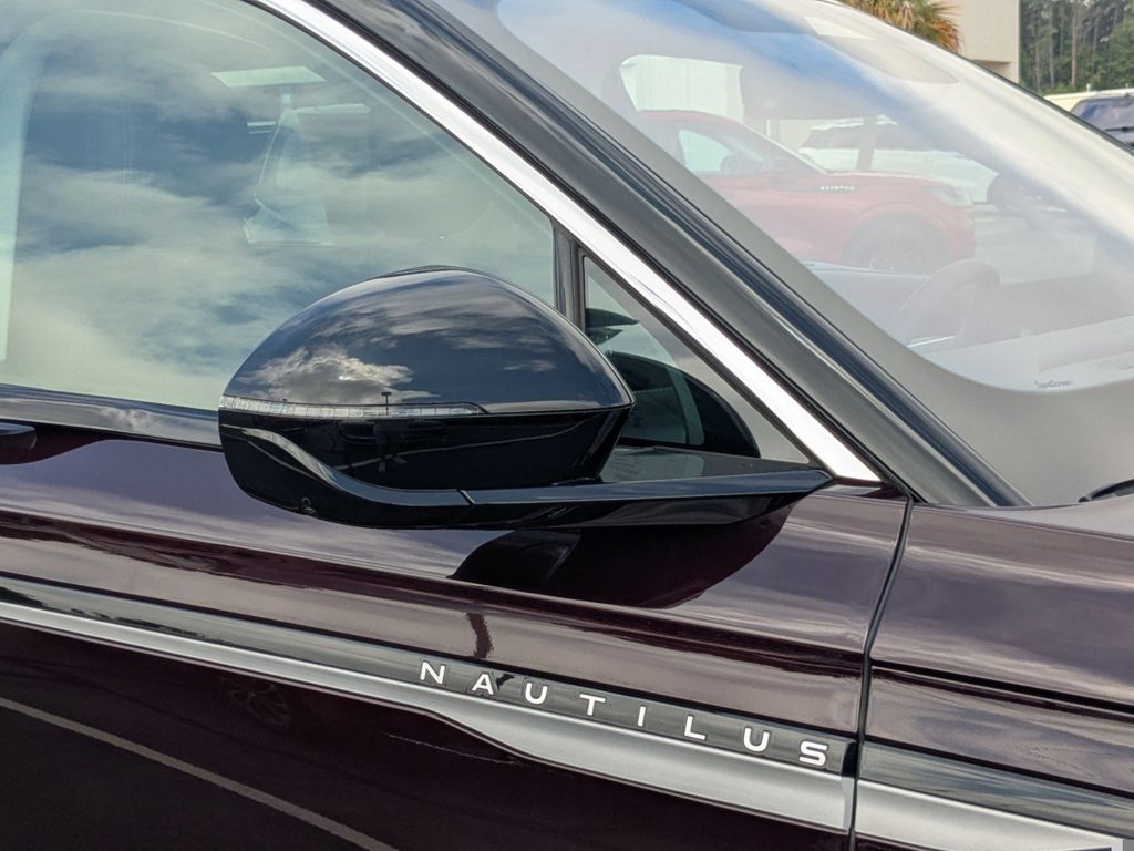 2025 Lincoln Nautilus Premiere