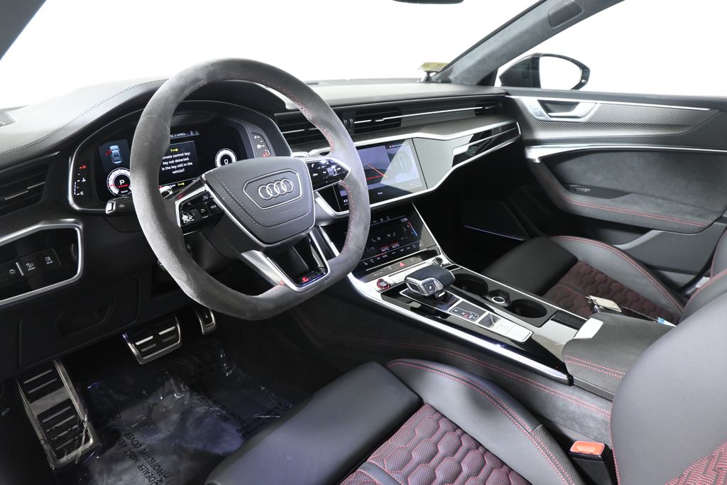 Thumbnail: 2025 Audi RS 7 - 15