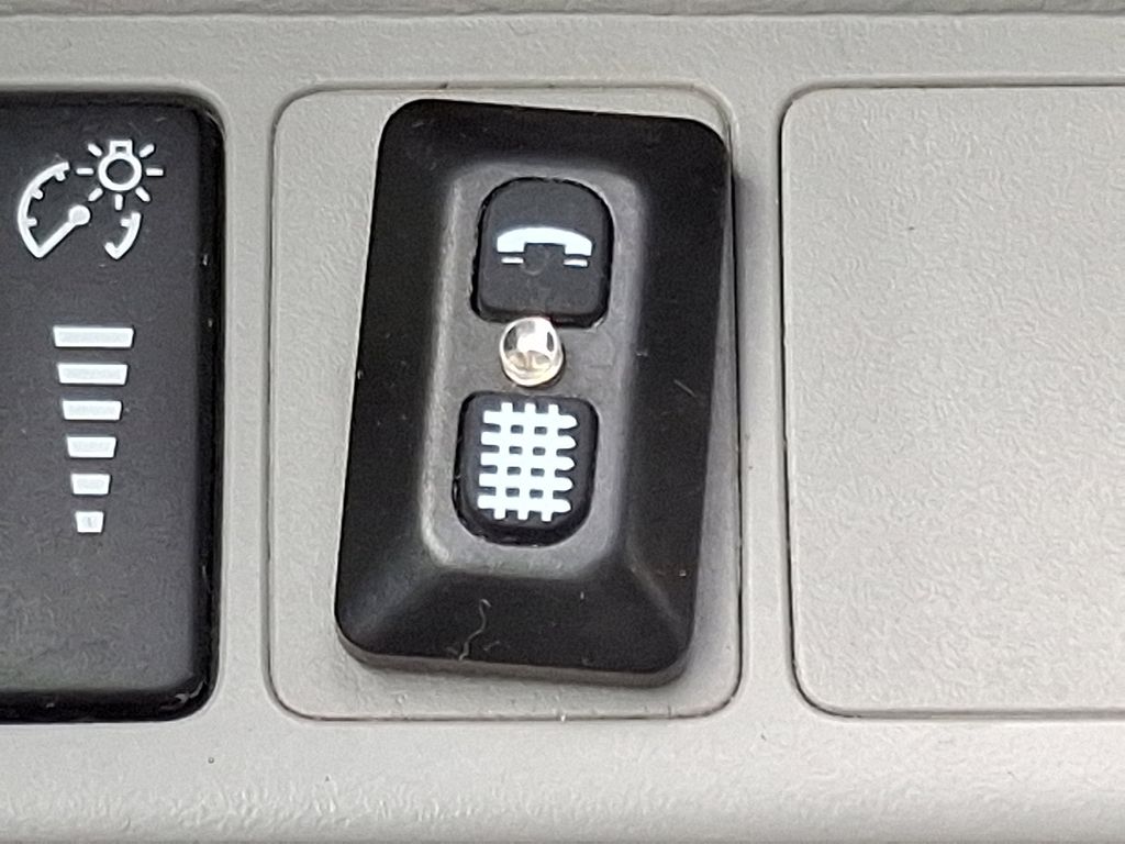 2010 Toyota RAV4 Base 23