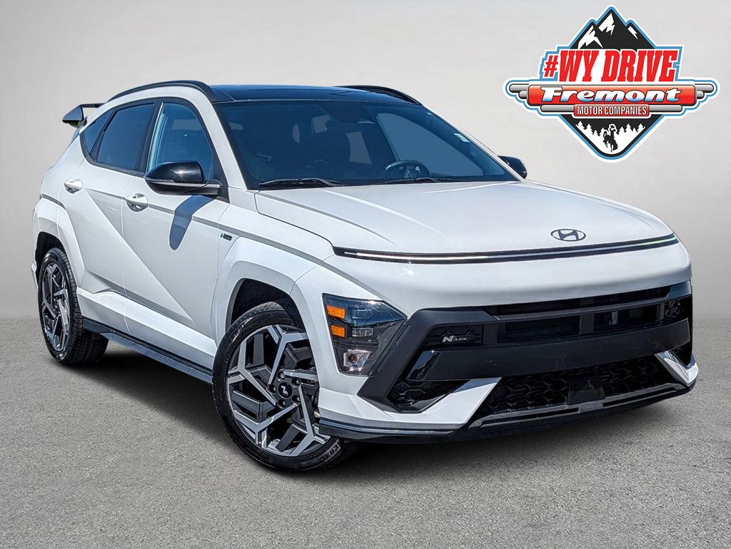 Atlas White 2024 Hyundai Kona SUV / Crossover Front-Wheel Drive 8-Speed Automatic